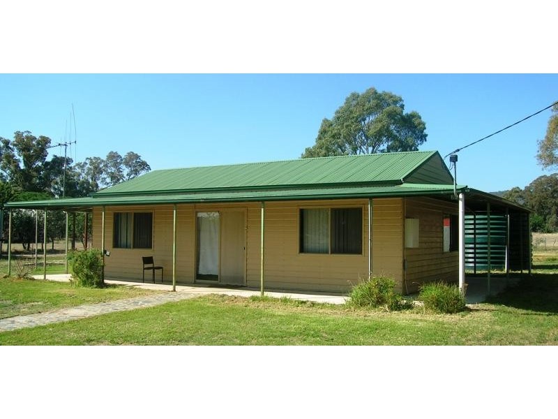 79 Navarre Street, Redbank VIC 3478