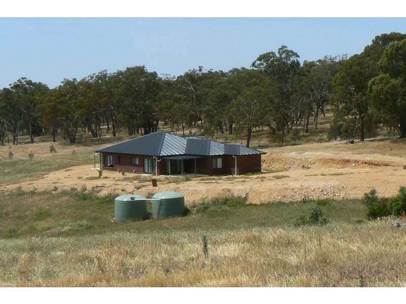 3225 Sunraysia Highway, Lexton VIC 3352