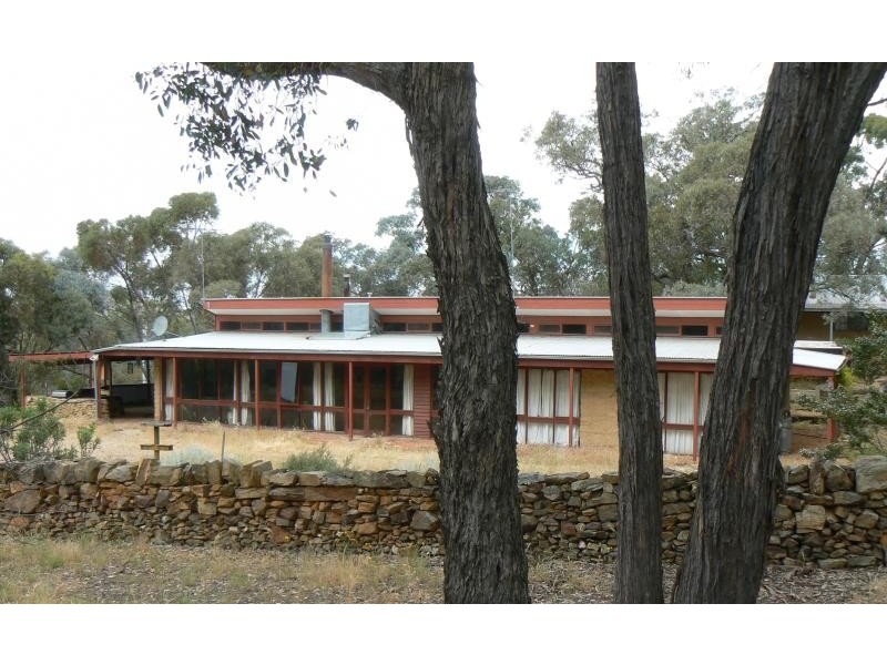 21 McDonalds Road, Burnbank VIC 3371