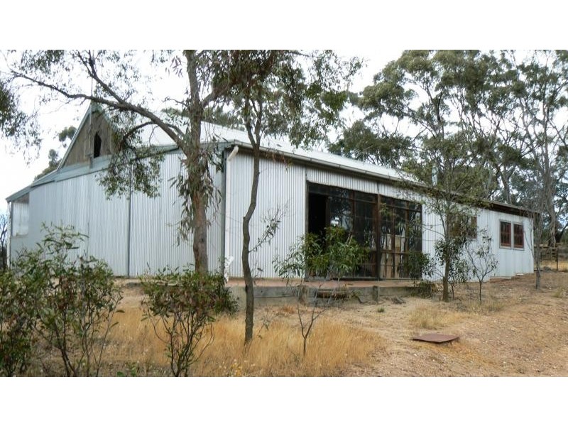 21 McDonalds Road, Burnbank VIC 3371