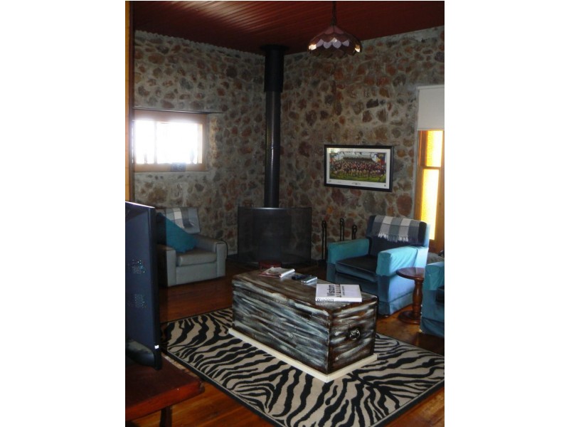 545 Williams Road, Kooroocheang VIC 3364