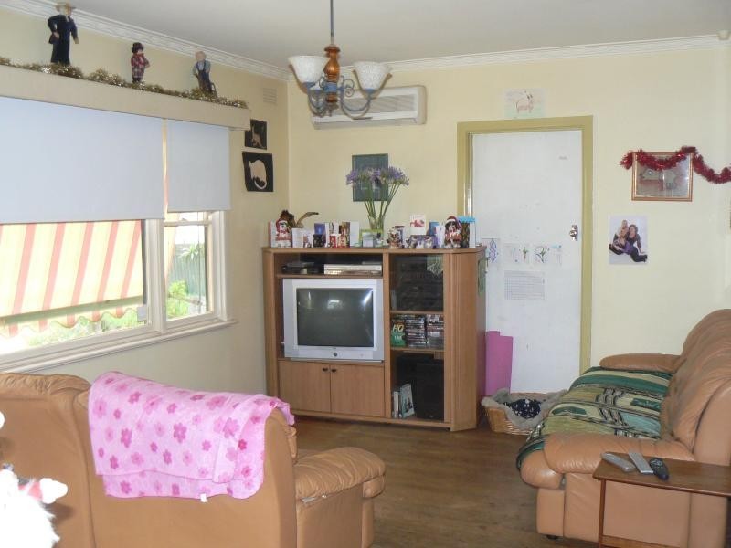 15 Templeton Street, Avoca VIC 3467