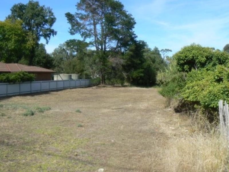 145 High Street, Avoca VIC 3467