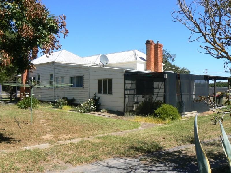 41 Victoria Street, Carisbrook VIC 3464