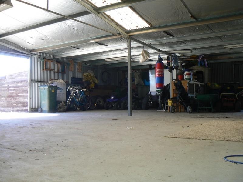 14 Homebush Road, Avoca VIC 3467