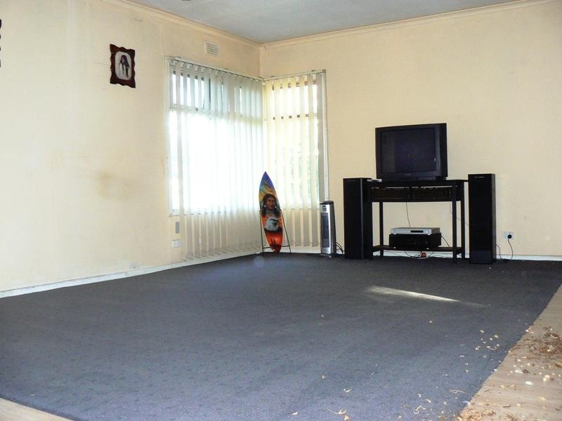 66 High Street, Elmhurst VIC 3469