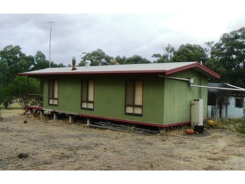 91 Green Street, Moonambel VIC 3478