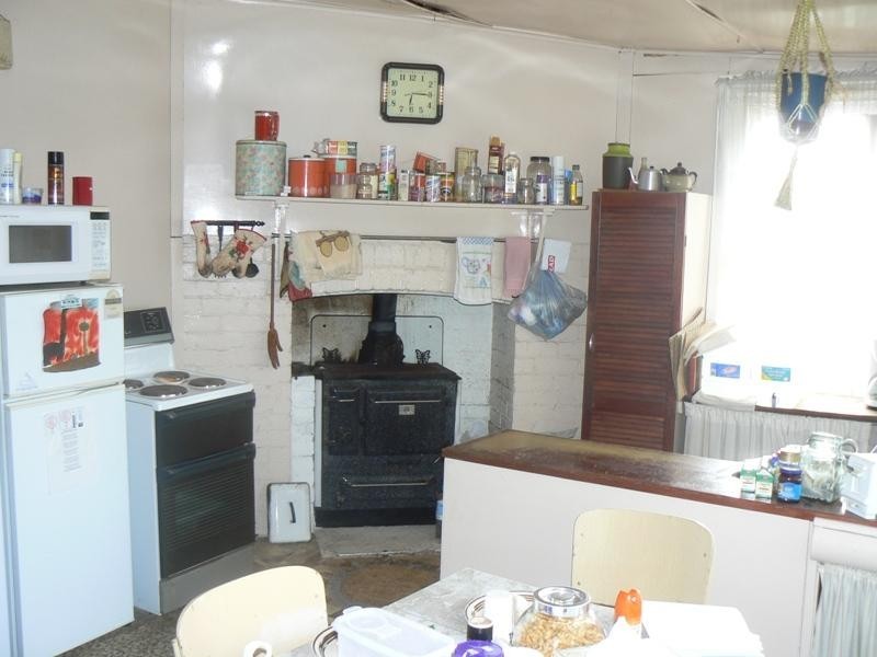 6 Anderson Street, Skipton VIC 3361