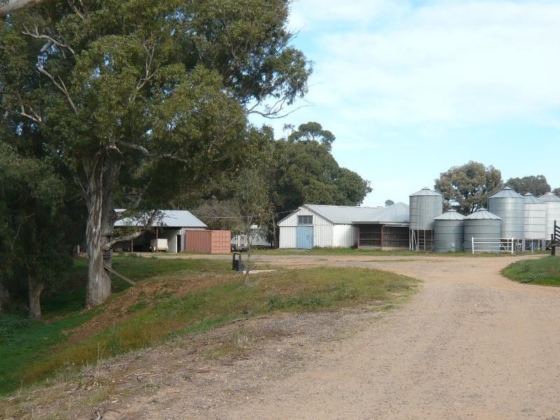 284 Baringhup Road, Maldon VIC 3463