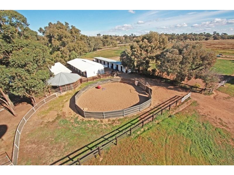 284 Baringhup Road, Maldon VIC 3463