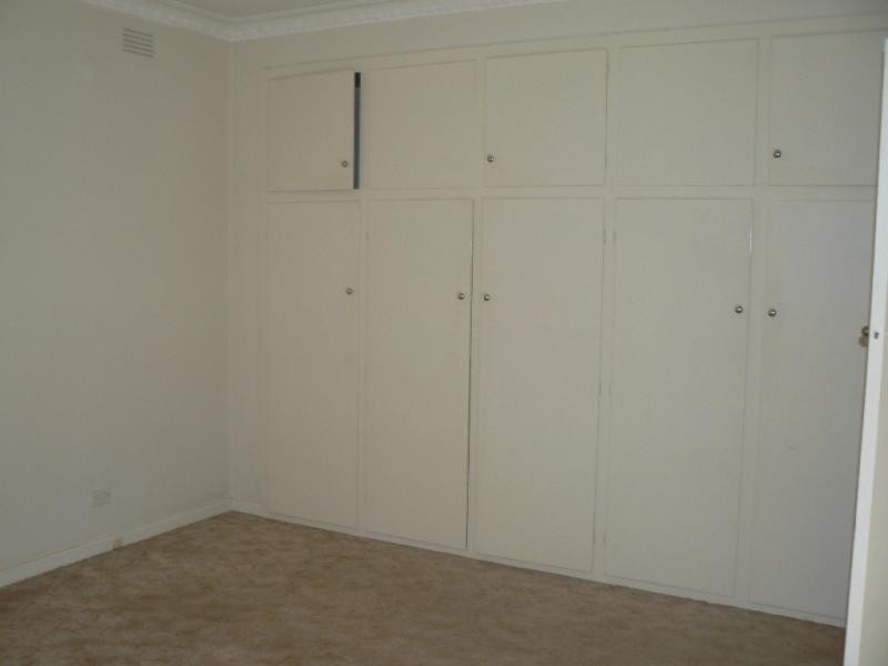 13 Bridport Street, Avoca VIC 3467