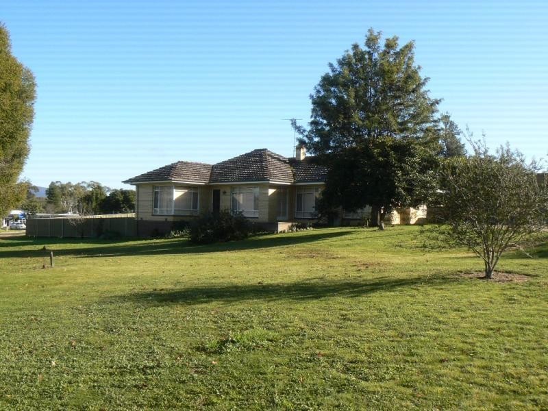 13 Bridport Street, Avoca VIC 3467