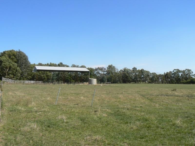 260 Blampied-Kooroocheang Road, Daylesford VIC 3460