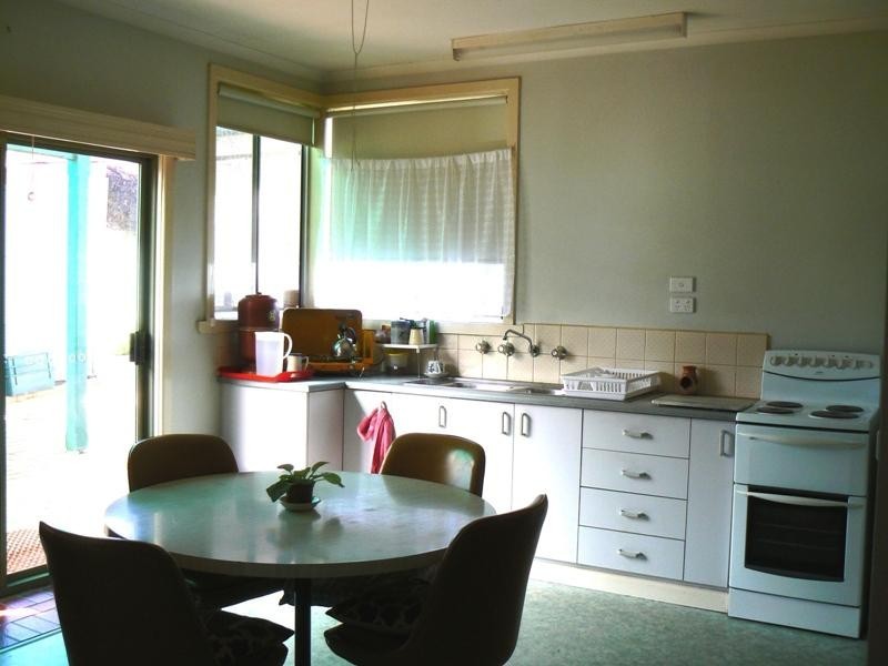 78 High Street, Avoca VIC 3467