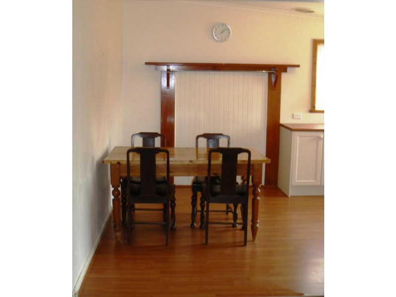 322 High Street, Avoca VIC 3467