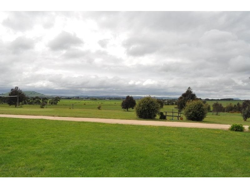 89 Dowling Road, Miners Rest VIC 3352