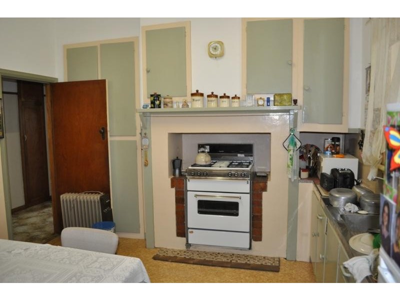 223 High Street, Avoca VIC 3467