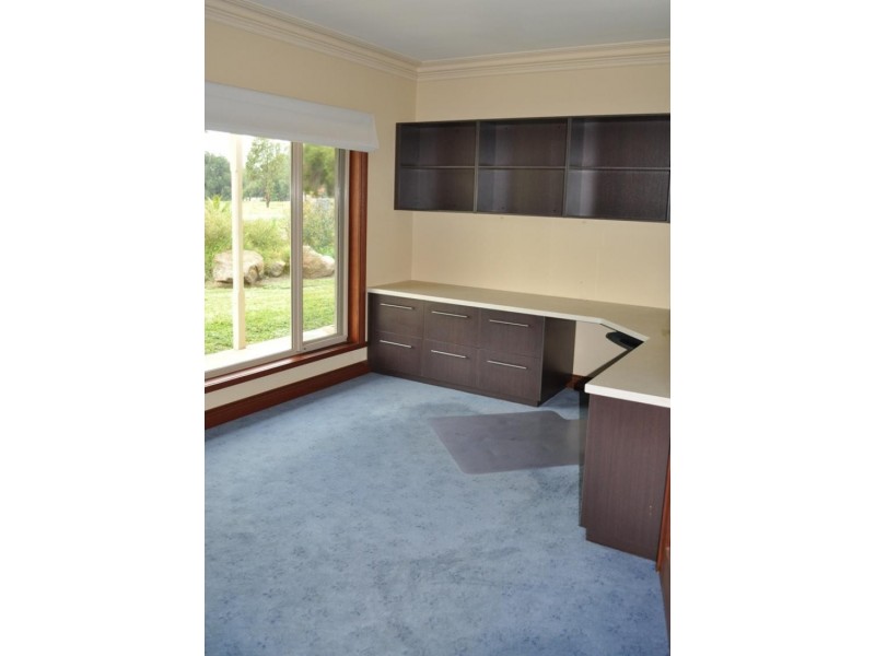 30 Templeton Street, Avoca VIC 3467