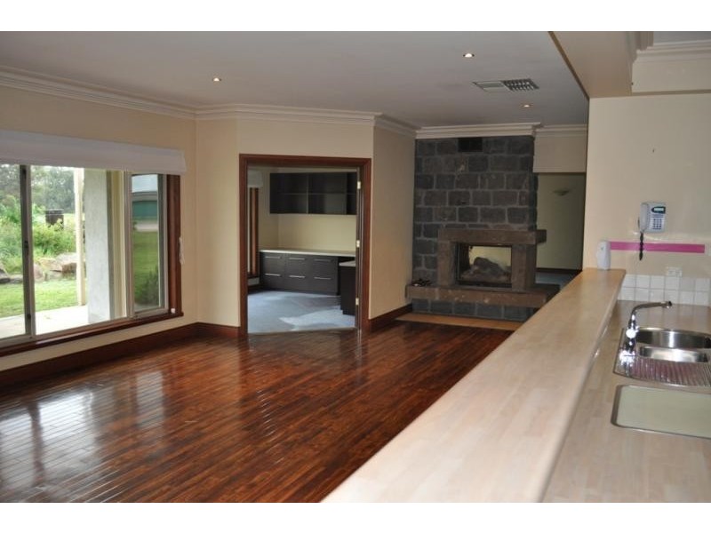 30 Templeton Street, Avoca VIC 3467