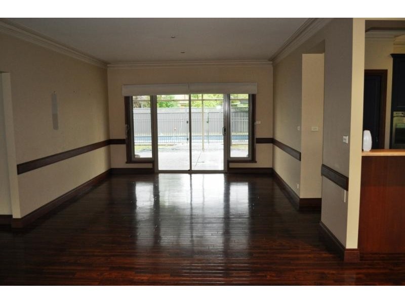 30 Templeton Street, Avoca VIC 3467