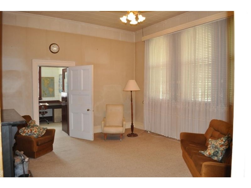 30 Market Street, Dunolly VIC 3472