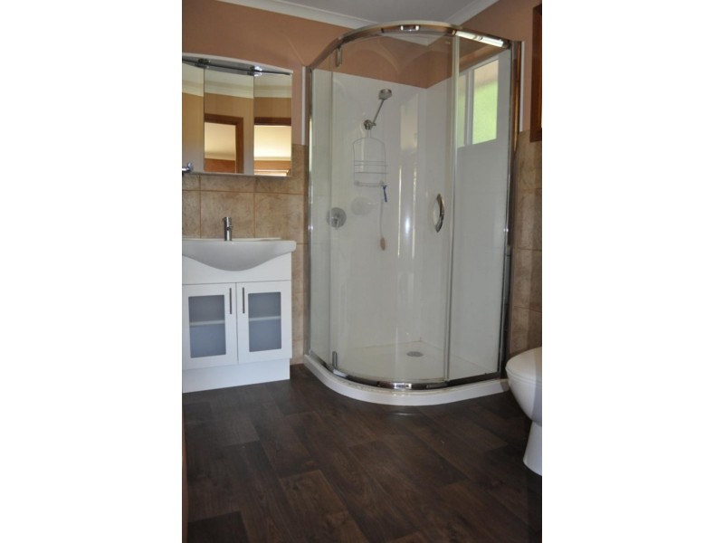 8 Dalton Street, Avoca VIC 3467