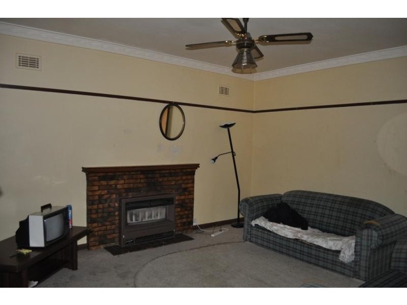 15 Rogers Street, Maryborough VIC 3465