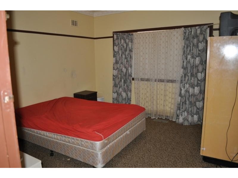 15 Rogers Street, Maryborough VIC 3465