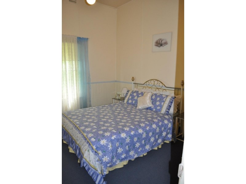 244 High Street, Avoca VIC 3467