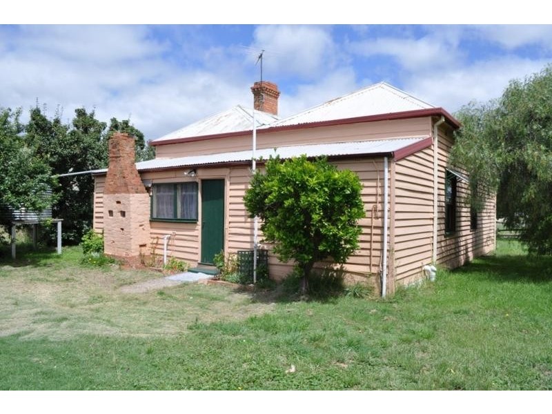 244 High Street, Avoca VIC 3467