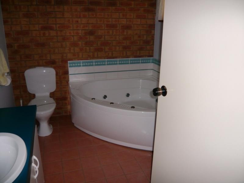 159 HIGH STREET, Avoca VIC 3467