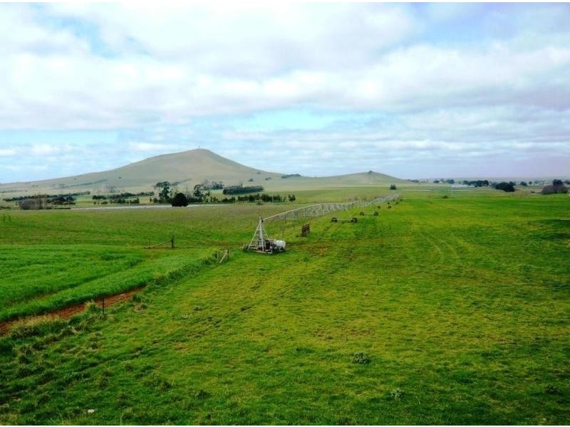 3113 – Part of “KIA ORA” –  Creswick-Newstead Rd, Smeaton VIC 3364