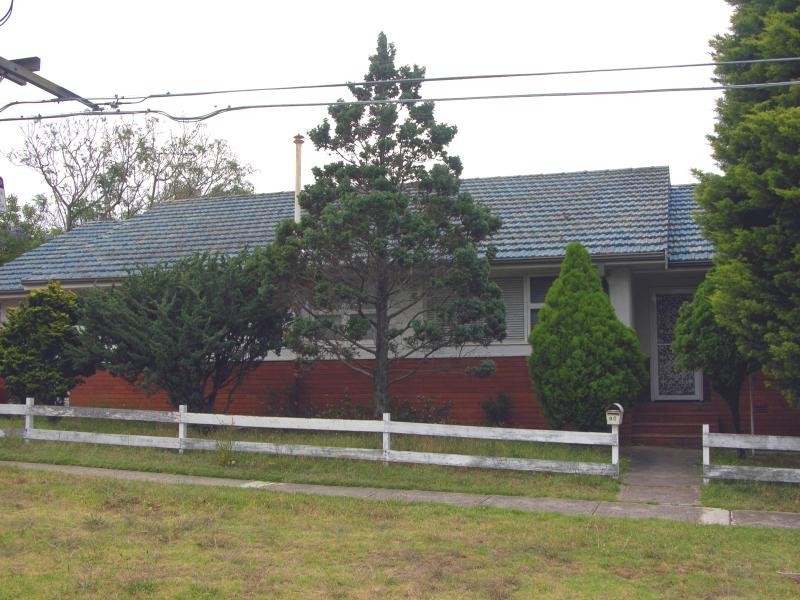 90 Holt Road, Sylvania NSW 2224
