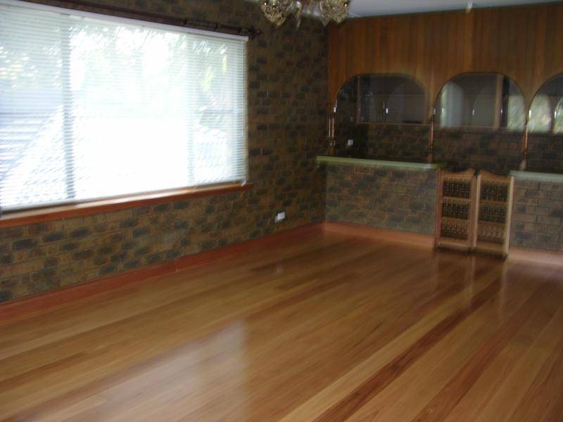 60 SIANDRA DRIVE, Kareela NSW 2232