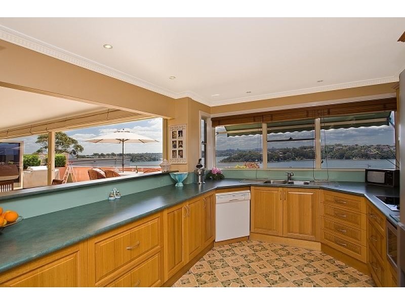15 Murralin Lane, Sylvania NSW 2224