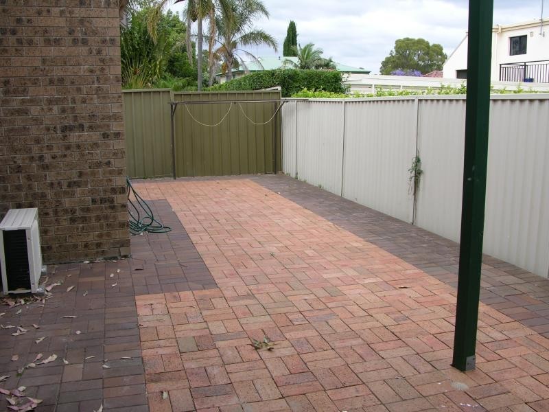 57 a Old Taren Point Road, Taren Point NSW 2229