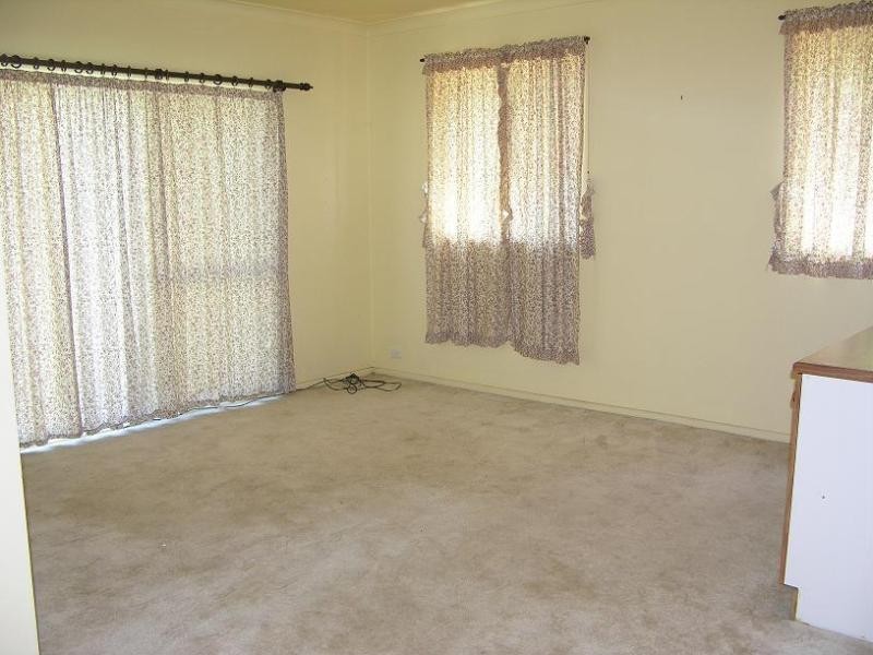 6 Calga Place, Sylvania NSW 2224