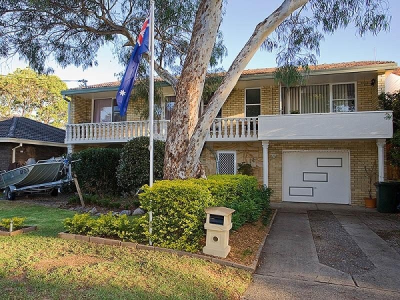 14 Juniper Place, Sylvania NSW 2224