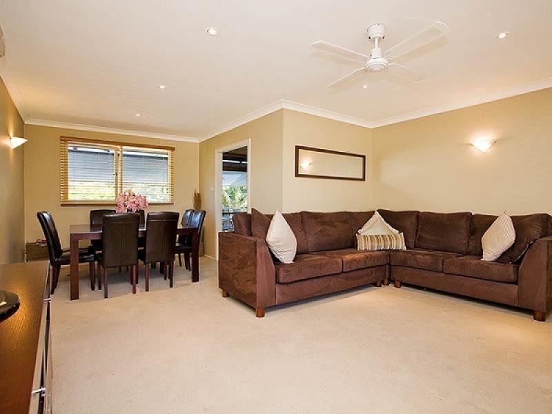 9 Merino Place, Sylvania NSW 2224