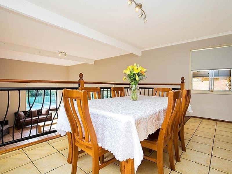 4 Essington Crescent, Sylvania NSW 2224
