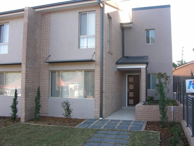 4/6-8 Best Cres, Kirrawee NSW 2232