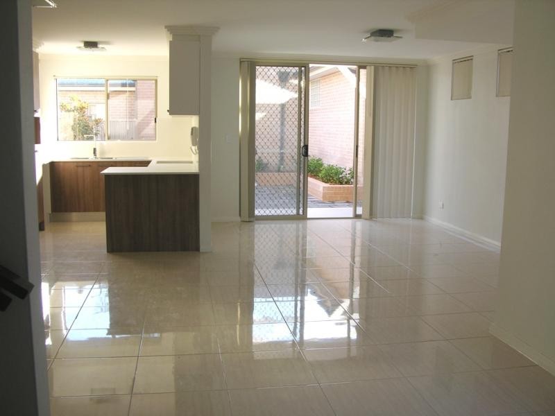 4/6-8 Best Cres, Kirrawee NSW 2232