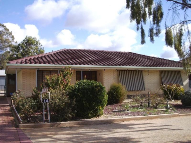 14 SIXTH STREET, Loxton SA 5333
