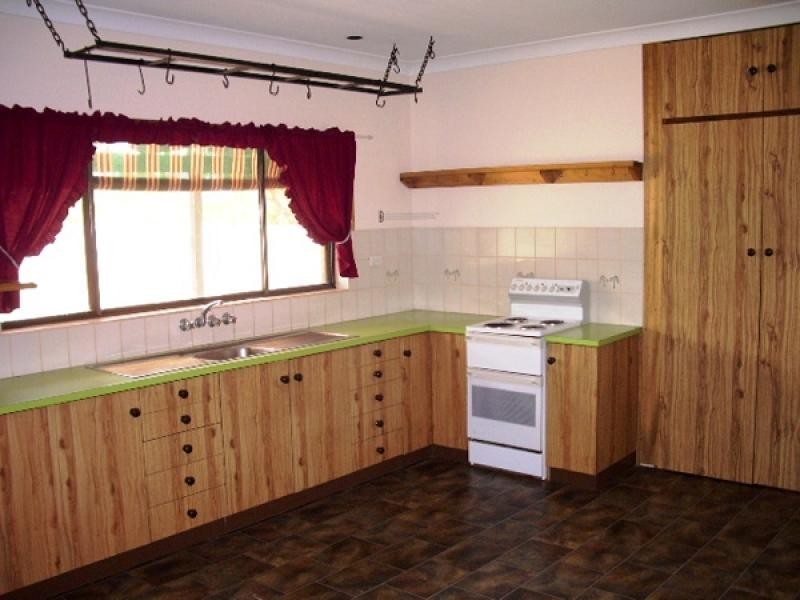 38 Eringa Avenue, Loxton SA 5333