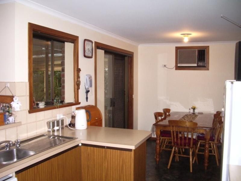 13 KLINGBERG STREET, Loxton SA 5333