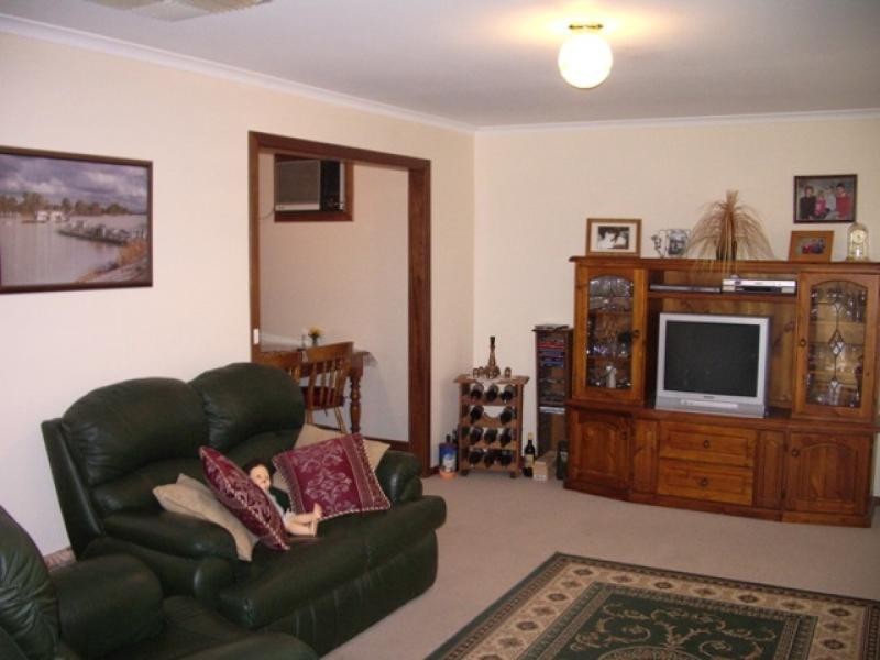 13 KLINGBERG STREET, Loxton SA 5333