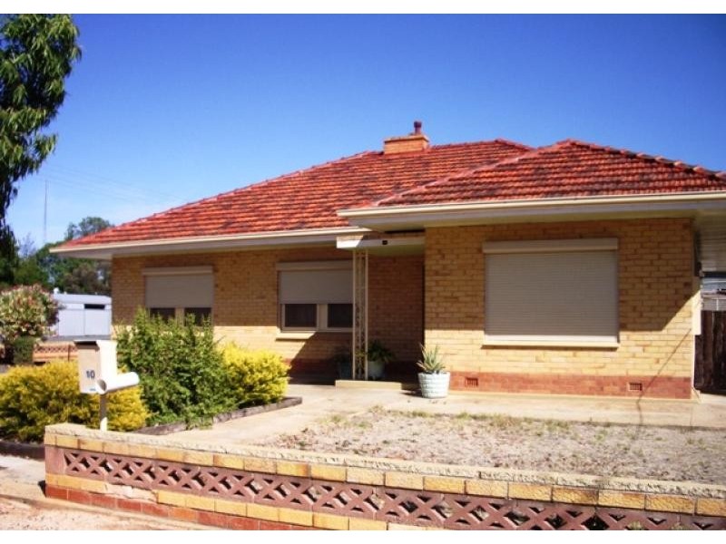 10 WODONGA, AVENUE, Loxton SA 5333