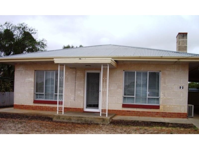 2 ACACIA AVENUE, Loxton SA 5333