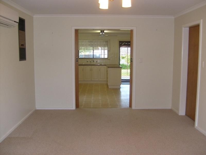 16 Dennis Street, Berri SA 5343