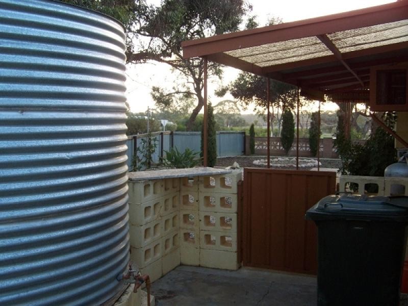 10 Deardon Terrace, Cadell SA 5321